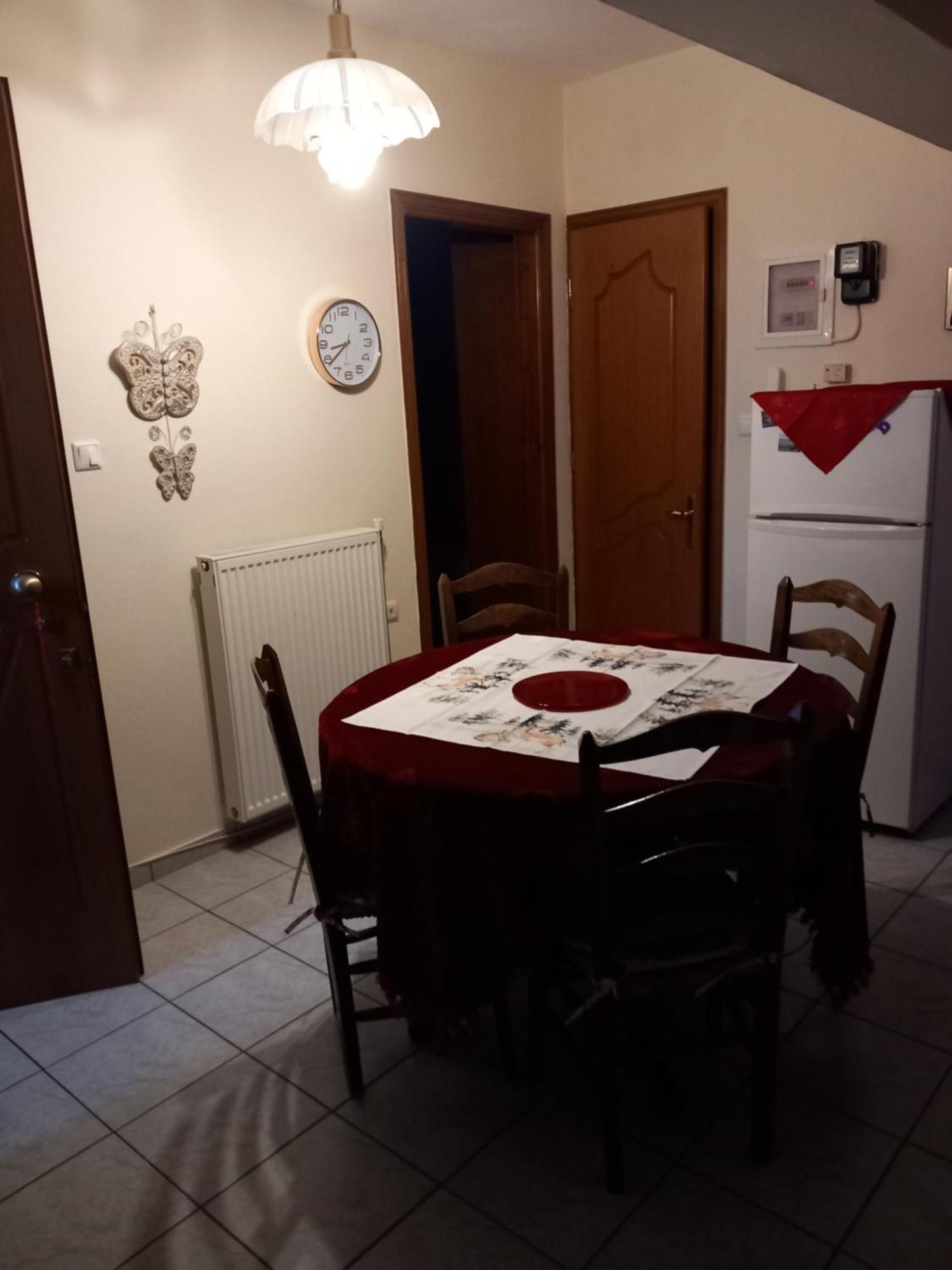Poly'S Cozy Home Volos Eksteriør billede