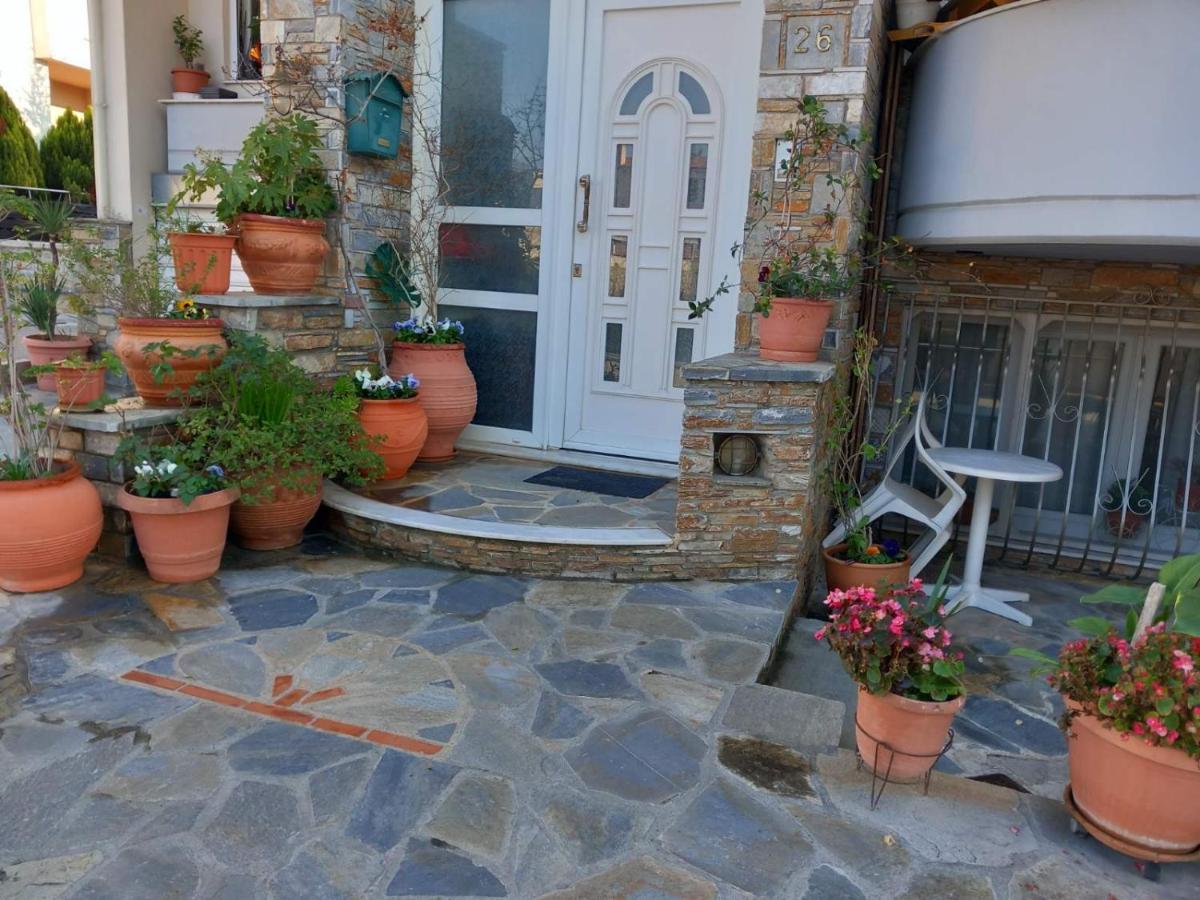 Poly'S Cozy Home Volos Eksteriør billede
